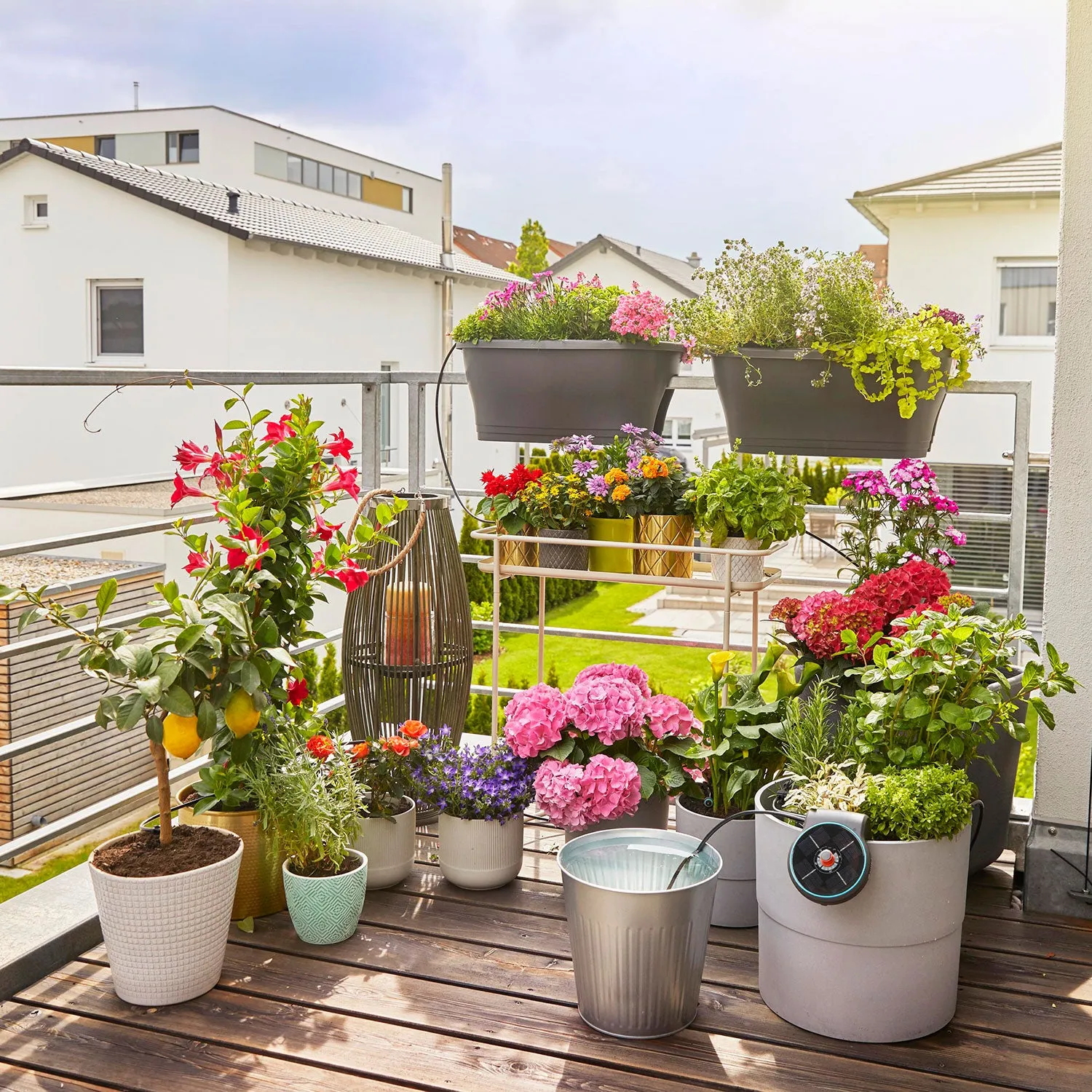 Gardena AquaBloom Solar Powered Watering System