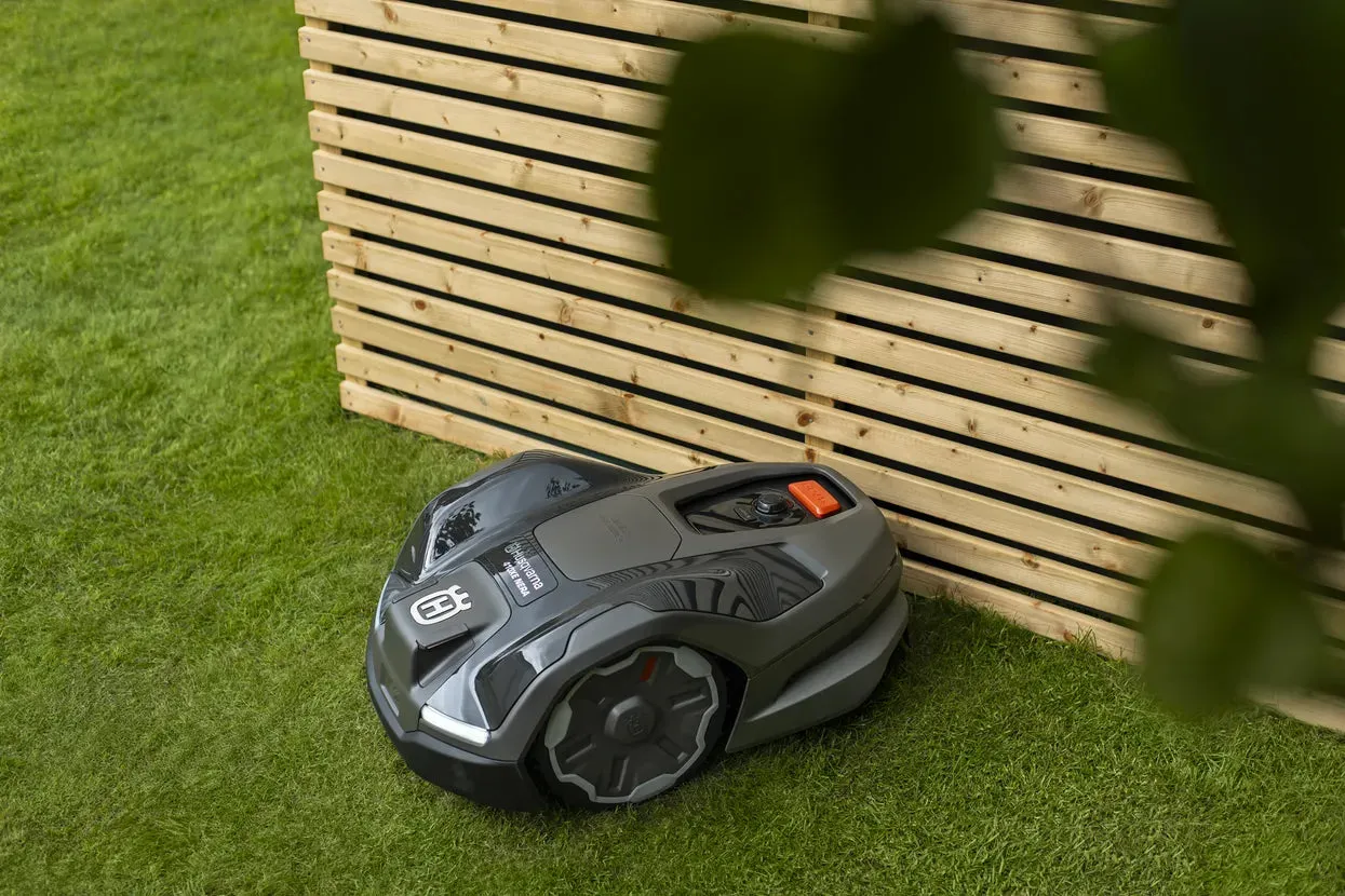 Husqvarna Automower 410XE NERA Robotic Lawn Mower