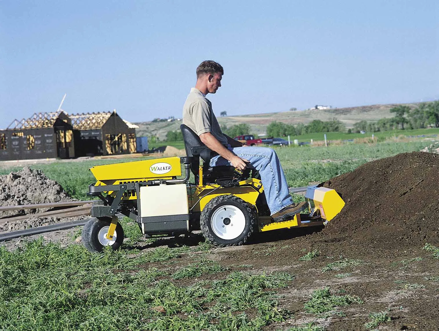 Walker Mower Loader Bucket